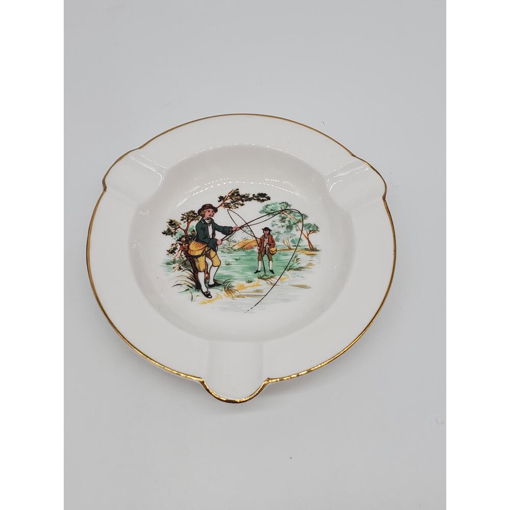 Shelly - Fisherman Ashtray - Fine Bone China - Made in England